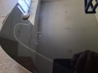 Форточка Toyota Land Cruiser Prado 120 1KZ-TE