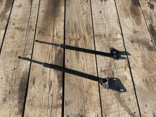 Амортизатор багажника Toyota Rav4 2014