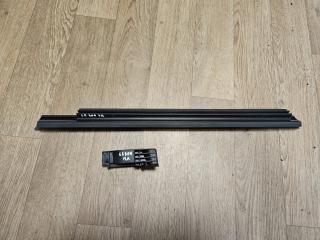 Запчасть уплотнитель стекла двери задний левый Toyota Land Cruiser