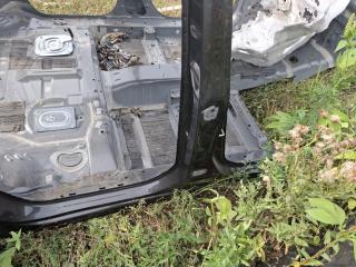 Запчасть средняя стойка порог Mazda CX-9 2019