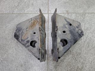 Кронштейн подрамника Mazda CX-9 2019 Б/У Кронштейн подрамника Mazda CX-9 2019