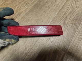 Запчасть отражатель в бампер задний левый mitsubishi Lancer 10