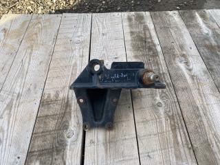 Кронштейн рессоры передний правый FAW J6P-420 CA3310 2021