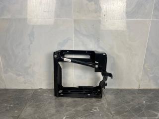 Кронштейн радиатора передний левый Bmw X7 2020 Б/У Кронштейн радиатора передний левый Bmw X7 2020