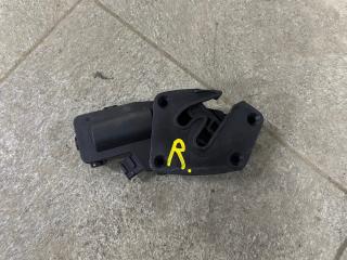 Замок крышки багажника Skoda Superb 2015 Б/У Замок крышки багажника Skoda Superb 2015