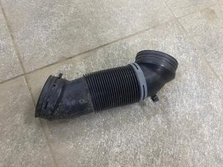 Запчасть патрубок воздухозаборника Skoda Superb 2015