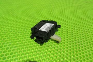 Сервопривод заслонок печки Nissan Leaf 2011 контрактная Сервопривод заслонок печки Nissan Leaf 2011
