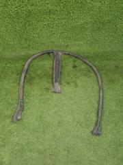 Запчасть уплотнение дверное переднее правое NISSAN LAUREL