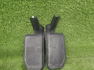 Запчасть порожек пластиковый MITSUBISHI PAJERO