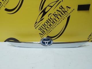Запчасть молдинг на крышку багажника Toyota Camry 2013