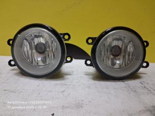 Фара противотуманная Toyota Camry 2015