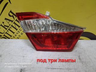 Фонарь вставка багажника задний левый Toyota Camry 2014