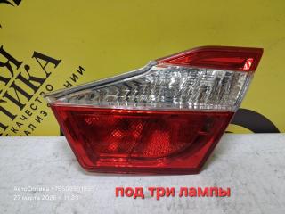 Фонарь вставка багажника задний правый Toyota Camry 2014