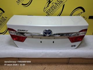 Крышка багажника задняя Toyota Camry 2013