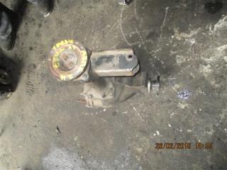Редуктор передний NISSAN HOMY ARME24 TD27T 4.625 2 ракурс