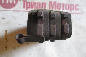 Тормозные колодки передние MITSUBISHI CHARIOT N43W 4G63 2 ракурс