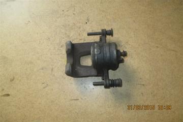 Суппорт правый передний NISSAN PULSAR FN14 GA15DS 2 ракурс