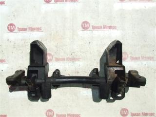 Балка под двс задняя MITSUBISHI DELICA PD6W 6G72 2 ракурс