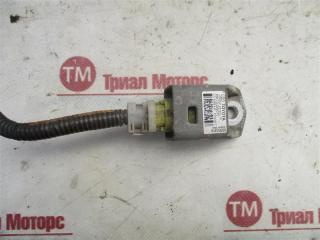Датчик airbag TOYOTA CELSIOR UCF31 3UZFE 89173-OW070 2 ракурс