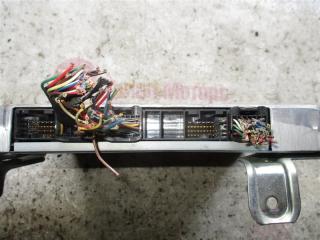Блок управления гибридной установкой TOYOTA ESTIMA AHR10 2AZFXE 89981-28020 3 ракурс