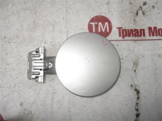 Лючок бензобака TOYOTA BLADE AZE156 1 ракурс