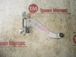 Ролик двери правый TOYOTA SIENTA NCP85 1 ракурс Ролик двери правый TOYOTA SIENTA NCP85 1 ракурс