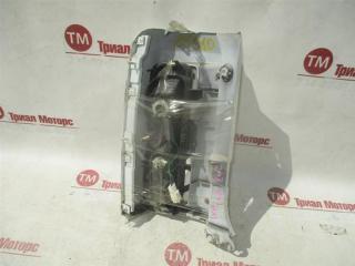 Стоп-сигнал правый NISSAN ELGRAND E51 49-56 2 ракурс