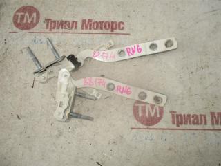 Петли 5-й двери HONDA STREAM RN6 1 ракурс