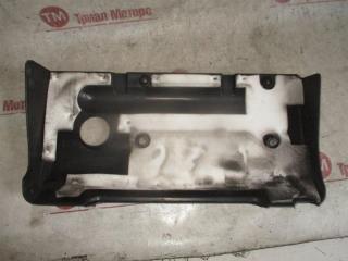 Пластиковая крышка на двс TOYOTA WISH ZNE10 1ZZFE 2 ракурс
