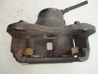Суппорт правый передний MITSUBISHI DIAMANTE F13A 6G73 2 ракурс