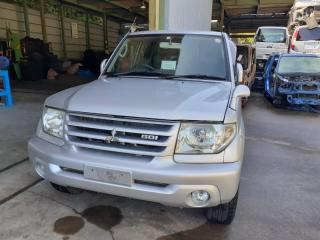 Капот MITSUBISHI PAJERO IO H77W 3 ракурс