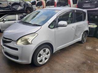 Балка под двс TOYOTA RACTIS NCP100 1NZFE 3 ракурс