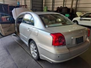 Крепление бампера левое заднее TOYOTA AVENSIS AZT251 52576-05030 3 ракурс