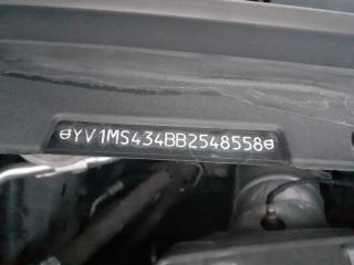 Пластиковая крышка на двс VOLVO S40 YV1MS434BB B4204S3 4 ракурс
