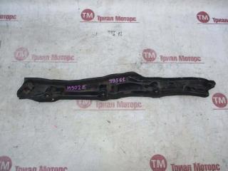 Пыльник крыла правый передний TOYOTA PASSO SETTE M502E 53827-B1040 1 ракурс
