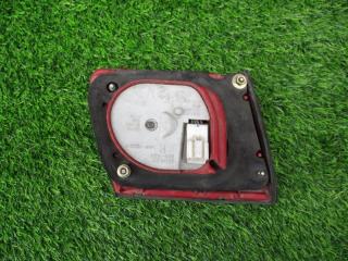 Вставка между стопов правая MITSUBISHI DIAMANTE F31A 043-1656 2 ракурс