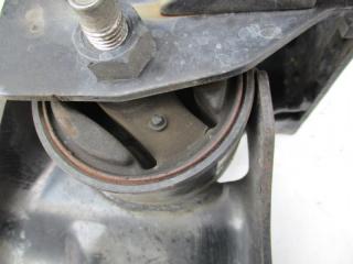 Подушка акпп SUBARU STELLA RN1 EN07 4 ракурс