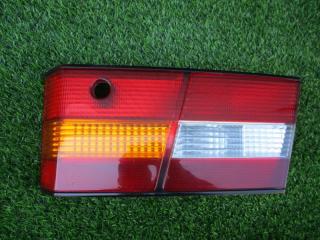 Вставка между стопов правая TOYOTA WINDOM MCV21 33-25 1 ракурс