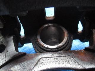 Суппорт левый задний MAZDA MPV LY3P L3VE 3 ракурс