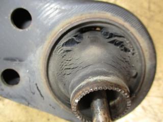 Рычаг правый передний TOYOTA SPRINTER AE110 3 ракурс
