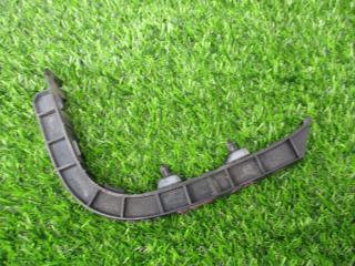 Крепление бампера переднее правое HONDA STEPWAGON контрактная Крепление бампера переднее правое HONDA STEPWAGON