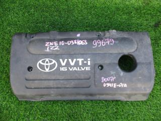 Пластиковая крышка на двс TOYOTA WISH ZNE10 1ZZFE 1 ракурс