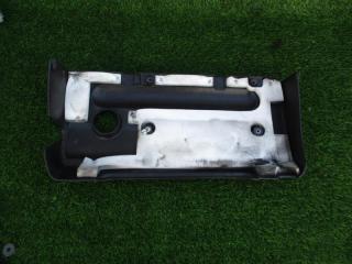 Пластиковая крышка на двс TOYOTA WISH ZNE10 1ZZFE 2 ракурс