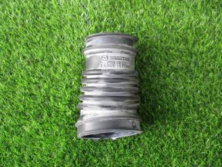 Патрубок воздушного фильтра MAZDA CX-5 KE5FW PY PY01 131221 2 ракурс