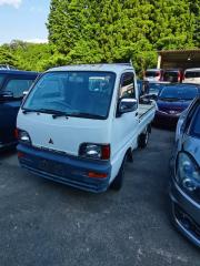 Фара правая MITSUBISHI MINICAB U41T 2BX 4 ракурс