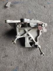 Крепление компрессора кондиционера SUBARU FORESTER SH5 EJ204 4 ракурс