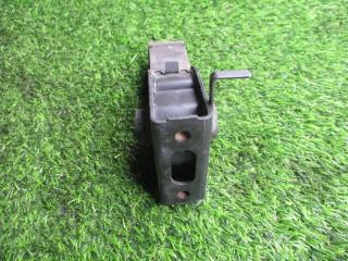 Подушка двигателя передняя TOYOTA ISIS ZGM11 3ZRFAE 4 ракурс