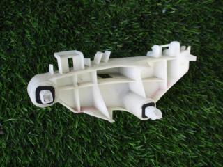 Крепление бампера заднее левое TOYOTA RACTIS NCP120