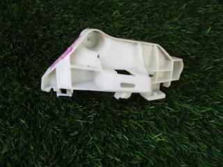 Крепление бампера заднее правое RACTIS NCP120