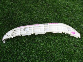 Крепление бампера заднее правое RACTIS NCP120